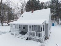 Building Photo - 1025 Mechanic St