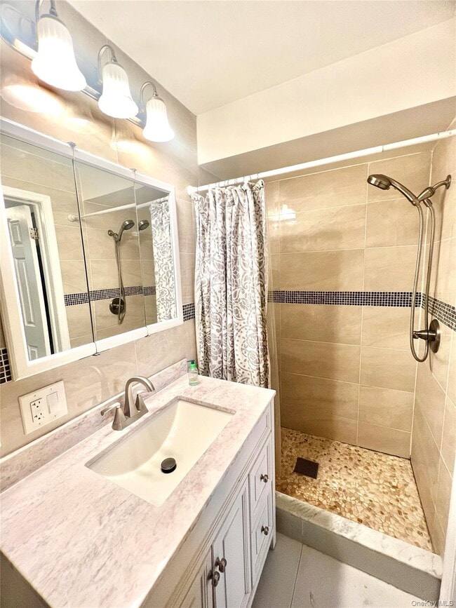 Building Photo - 22 Canal Dr