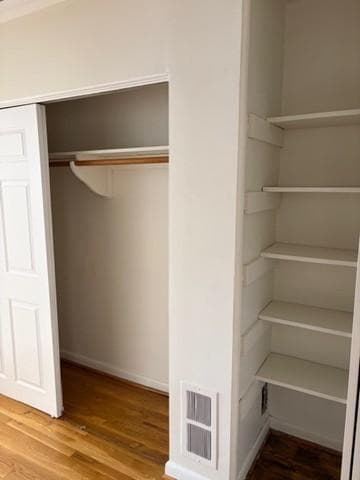 Building Photo - 8503 Kings Ridge Rd