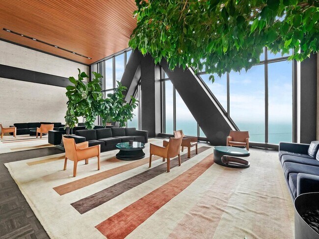 Building Photo - 175 E Delaware Pl