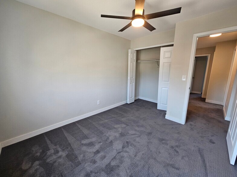 Building Photo - 4655 Badlands Ct
