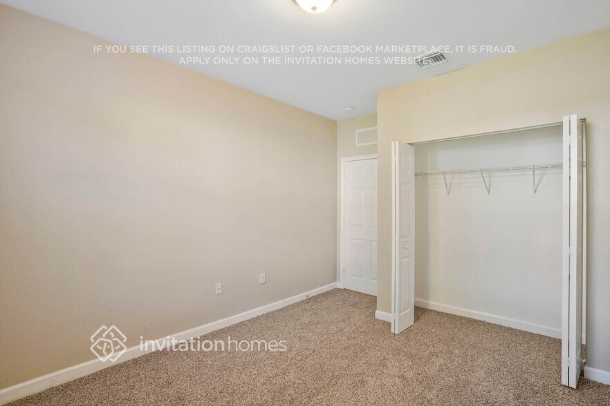 Building Photo - 23391 SW 118 Ave