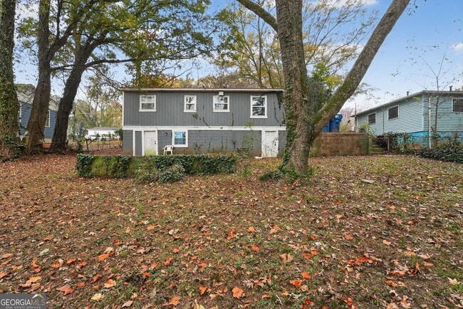 Building Photo - 1068 Rebel Forest Dr SE