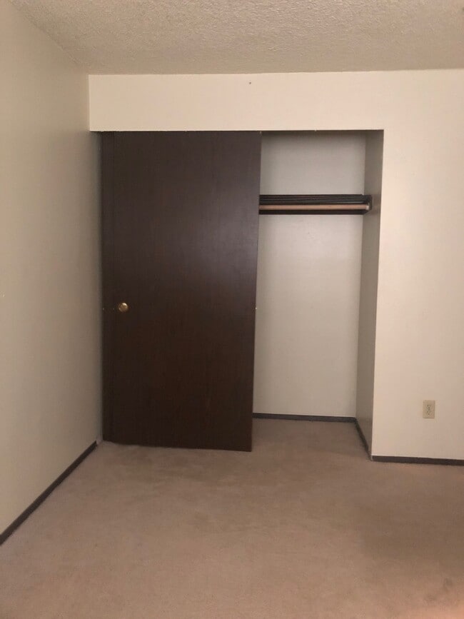 Building Photo - 2507 1/2 B Street