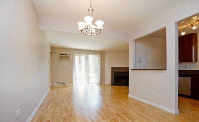 Building Photo - 425 Osage Ln