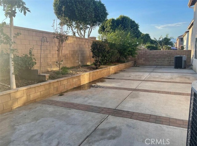 Building Photo - 7771 Stonegate Dr