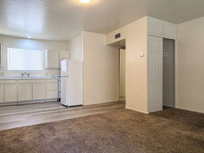 Building Photo - Cozy Studio With Designated Carport!