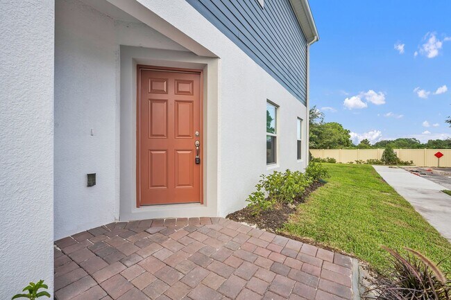 Building Photo - Lake Nona Townhome