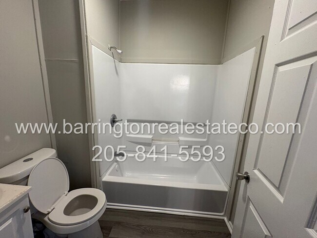 Building Photo - 4812 Terrace M