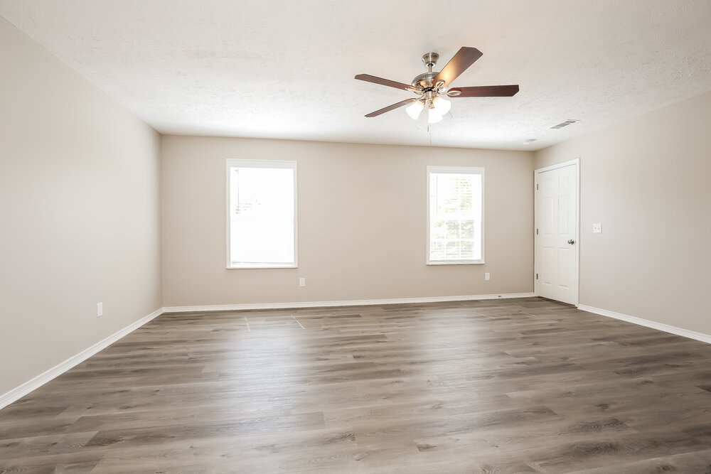 Building Photo - 5625 Dory Dr