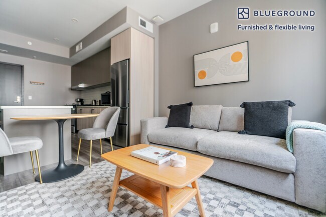 Building Photo - 1313 L St NW