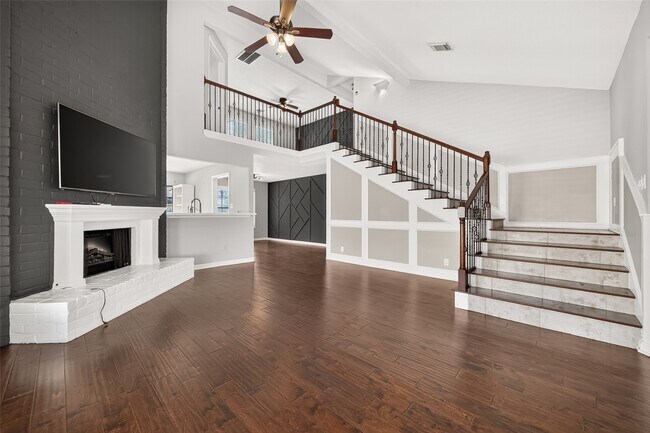 Building Photo - 6419 Paso Del Sol Dr