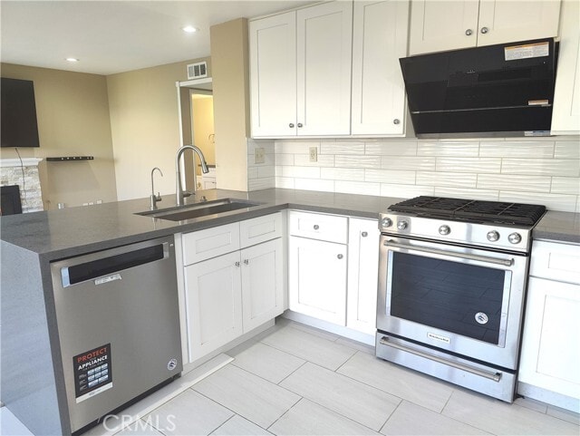 Building Photo - 6953 Saddleback Pl