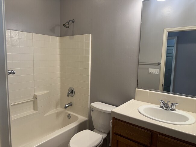 Building Photo - 11714 Morgan Hill Dr