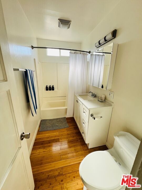 Building Photo - 767 Bennett Ave