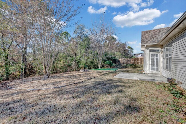 Building Photo - 237 Camden Lake Dr