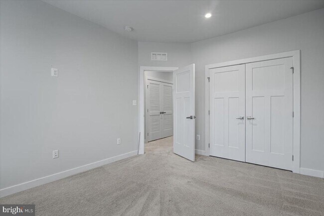 Building Photo - 10007 Ruffian Wy