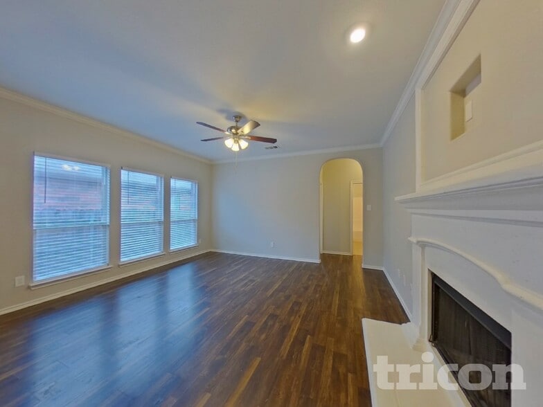 Building Photo - 837 Jodie Dr