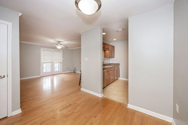 Building Photo - Harbor Landing rental with boat slip, great amenities, and a gated waterfront community lifestyle.