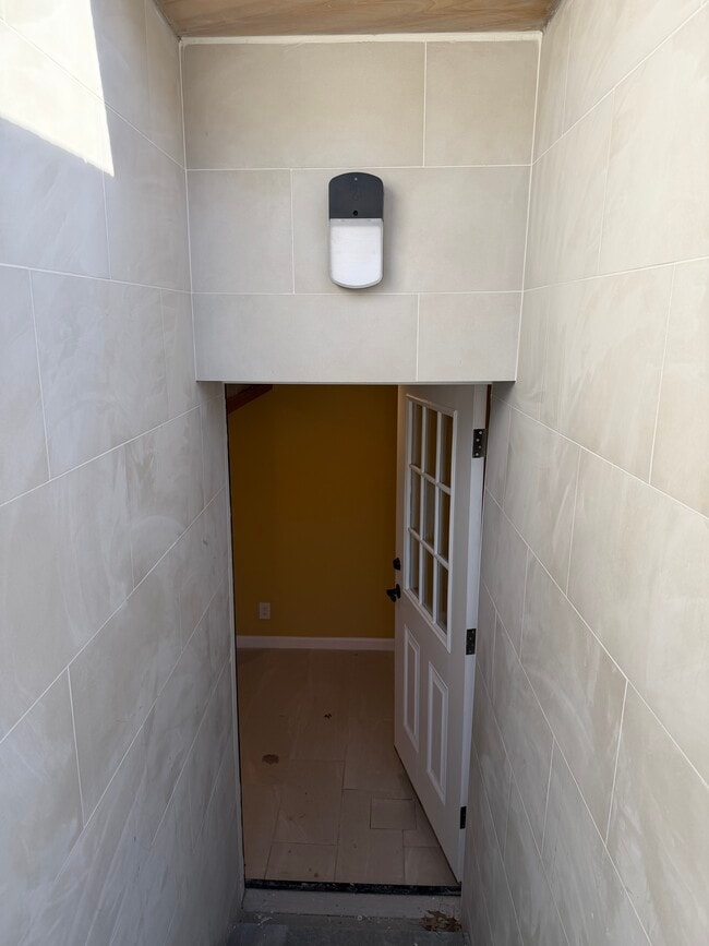 Building Photo - 24-16-16 83rd St