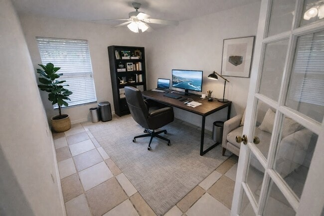 Building Photo - 2725 Feiffer Cir