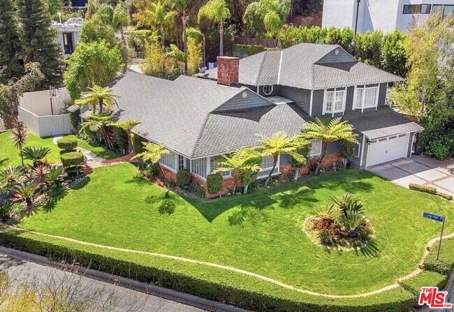 Primary Photo - 3690 Crownridge Dr