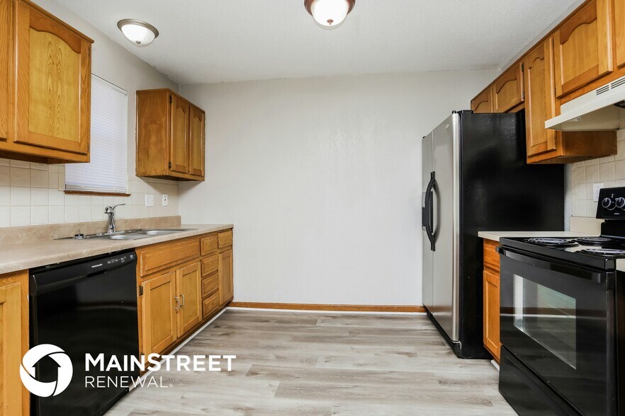 Building Photo - 206 NW 102 St