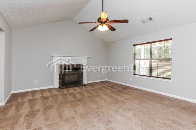 Building Photo - 375 Antioch Rd