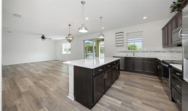 Building Photo - 11509 Palmetto Sands Ct