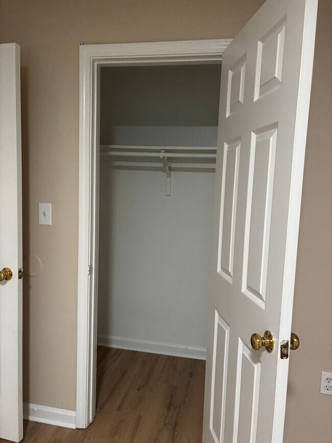 Building Photo - 5433 Banyan Trace Dr