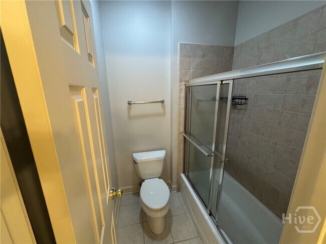 Building Photo - 2 Wakefield Pl