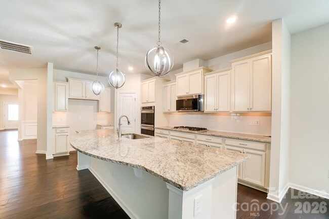 Building Photo - 2337 Abundance Ln