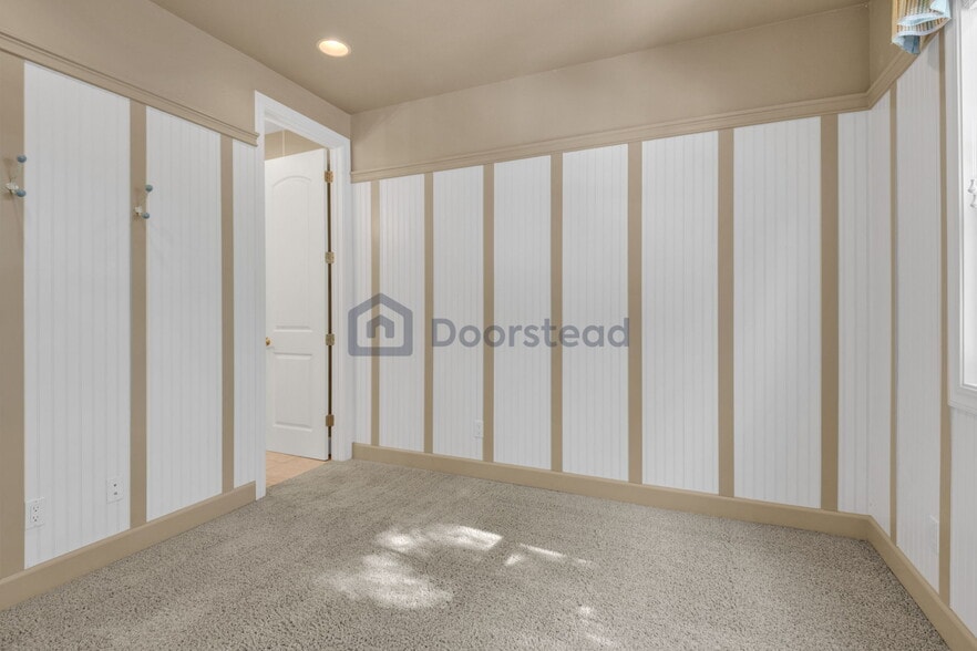 Building Photo - 508 Solomon Ter