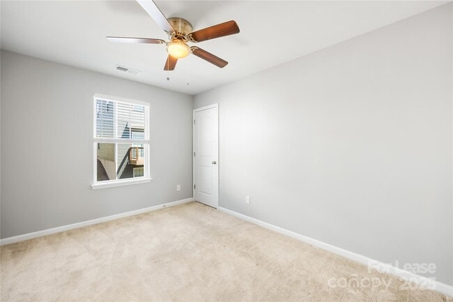 Building Photo - 16040 Simril Ct