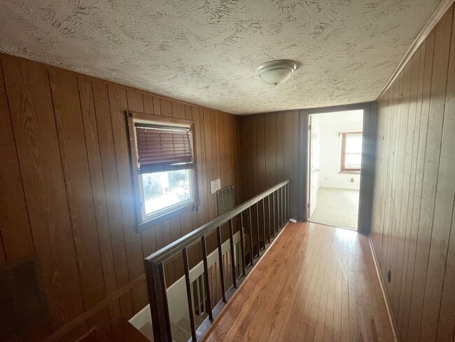 Building Photo - Easy location in Erwin