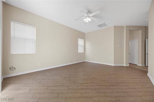 Building Photo - 10381 Pilot Mountain Ct