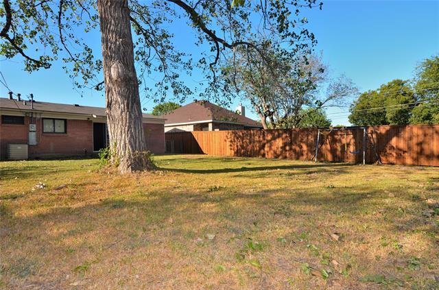 Building Photo - 4524 Sherwood Dr