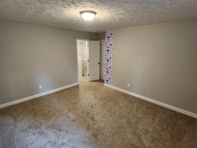 Building Photo - 111 Clearwater Harbor