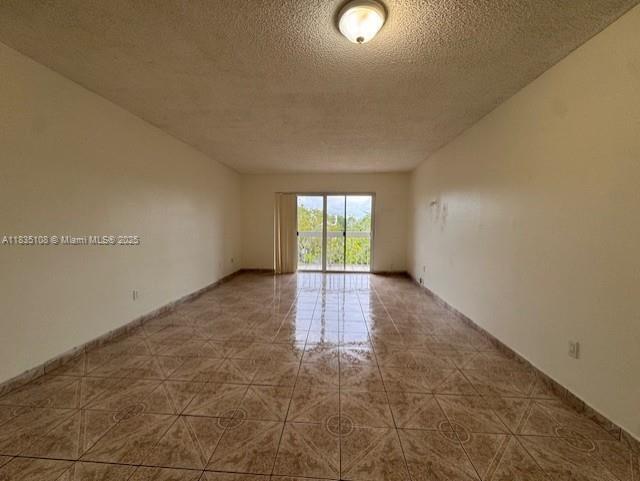 Building Photo - 7732 Camino Real