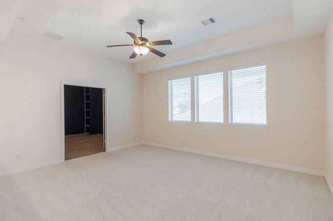 Building Photo - 2822 Ember Pass Ln