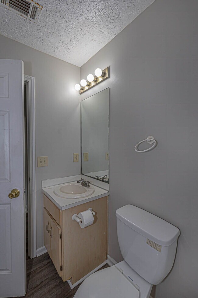 Building Photo - 5713 Marlette Ct