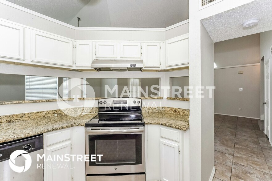 Building Photo - 8440 Cloverglen Ln