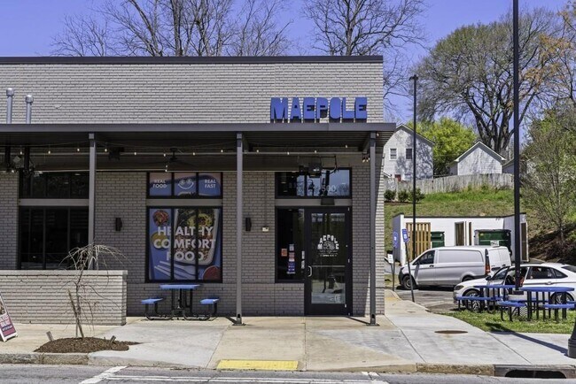 Building Photo - 78 Crumley St SE