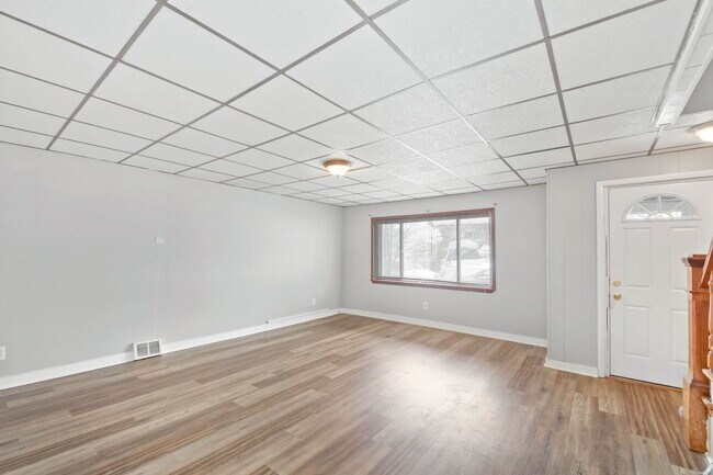 Building Photo - JUST LOWERED! EXPERIENCE THE ULTIMATE SAVI...