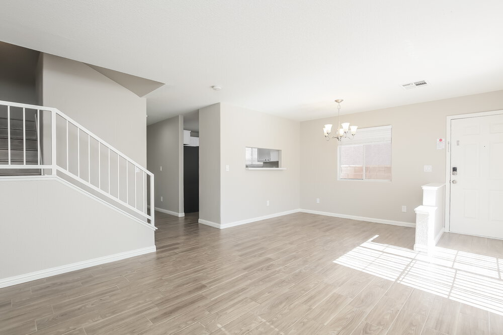 Building Photo - 5468 Mercantile St