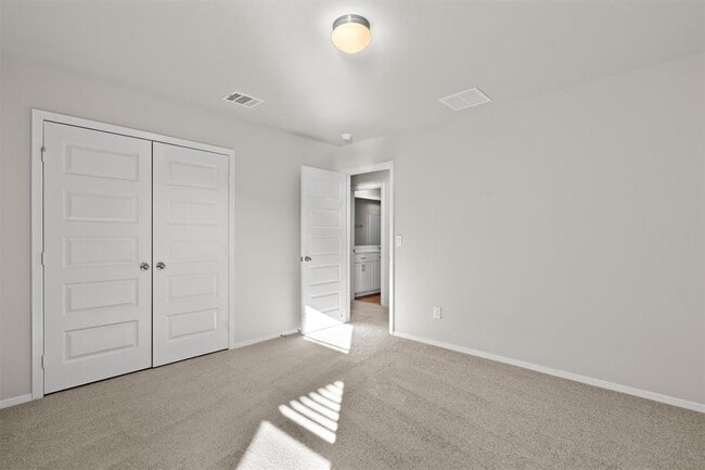 Building Photo - 2713 Towy Rd