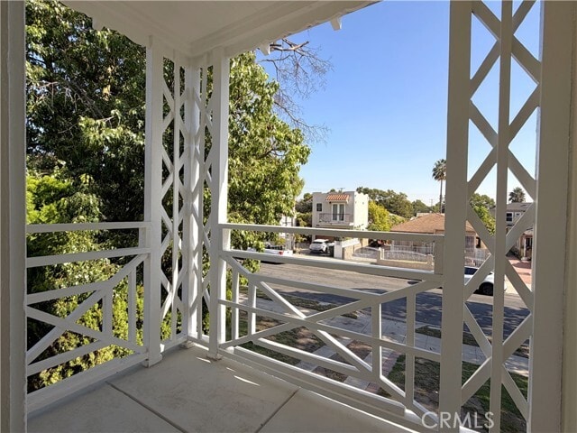 Building Photo - 3357 Sunnynook Dr