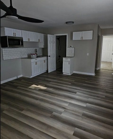 Building Photo - 1815 Columbia St