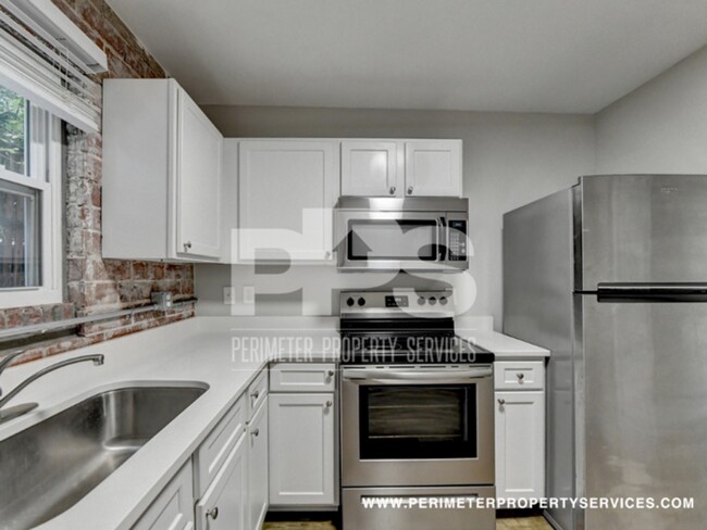 Building Photo - Old 4th Ward Flats New unit available! Com...