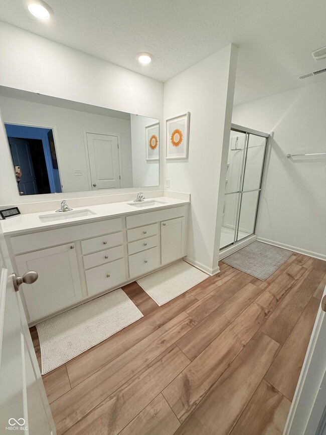 Building Photo - 425 Cape May Dr